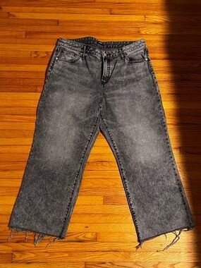 Express Washed Black Wide-Leg Crop Jeans